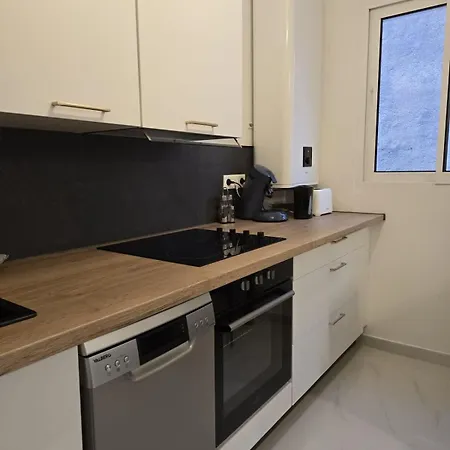 Apartment 2 Pieces A 50m Du Port De St-tropez